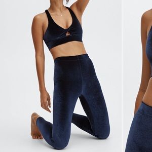 FABLETICS Velvet Navy Blue Oasis Legging Set!!